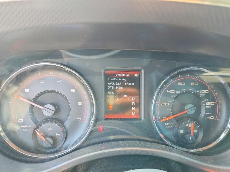 2014 DODGE CHARGER SE  