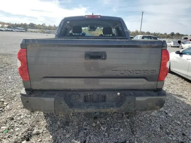 2020 TOYOTA TUNDRA CREWMAX SR5  