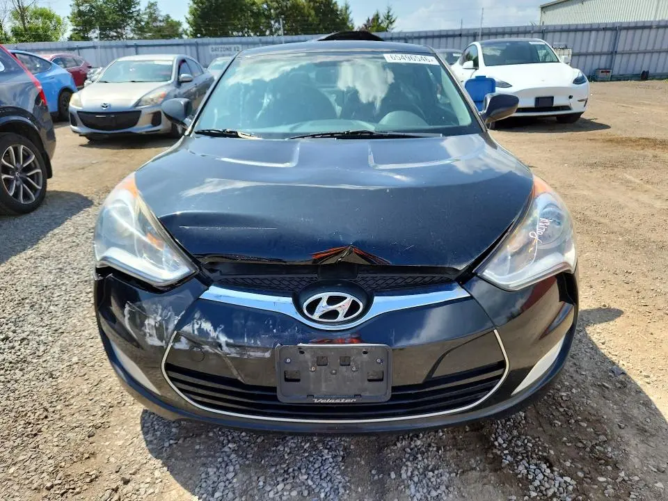 2013 HYUNDAI VELOSTER BASE  