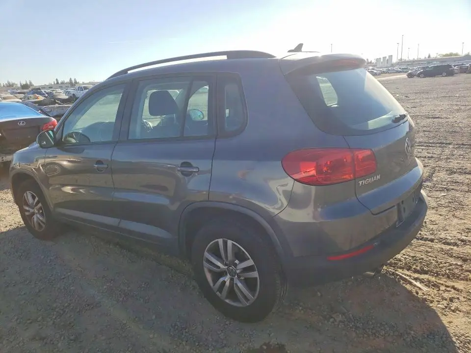 2015 VOLKSWAGEN TIGUAN S  