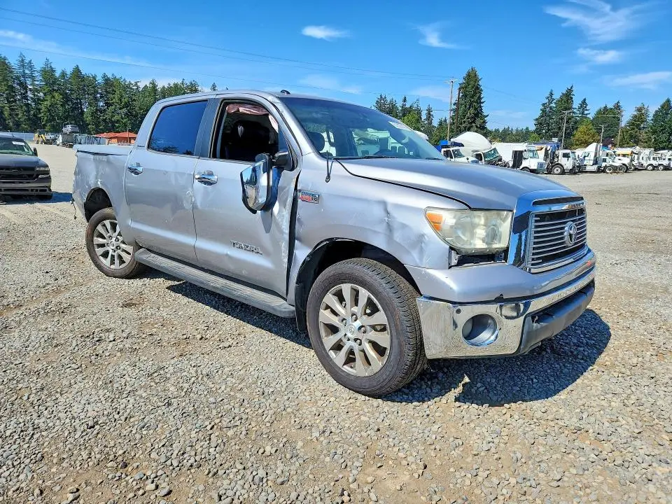 2012 TOYOTA TUNDRA CREWMAX LIMITED  