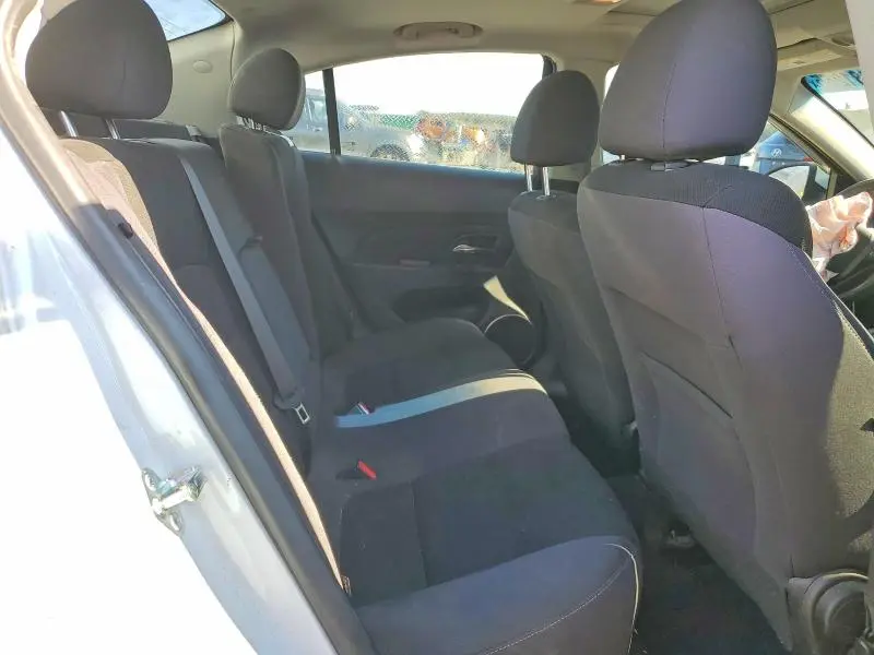 2015 CHEVROLET CRUZE LT  