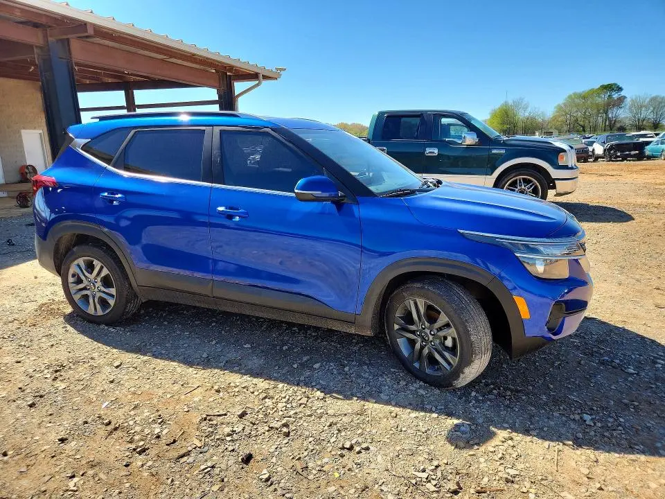 2021 KIA SELTOS S  