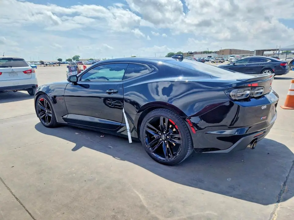 2021 CHEVROLET CAMARO LT  