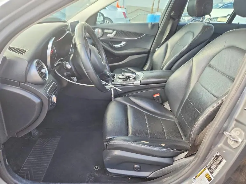 2017 MERCEDES-BENZ C 300  