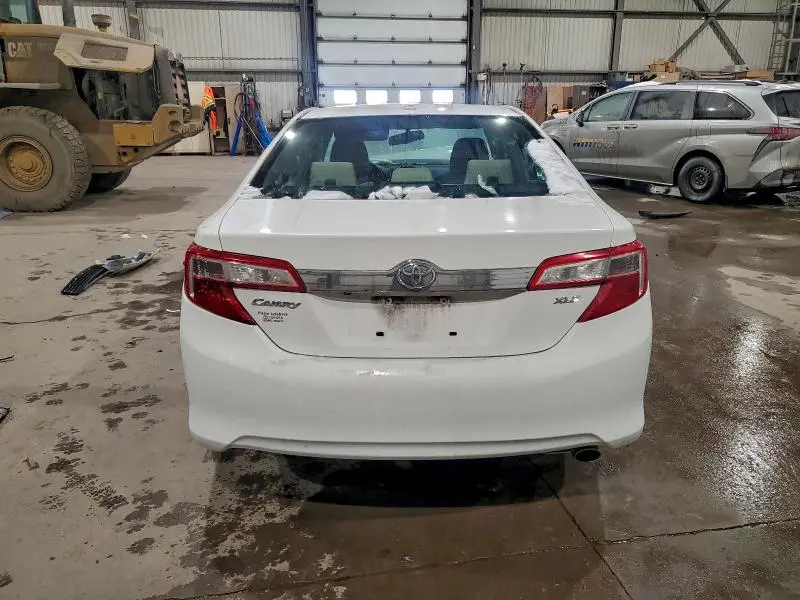 2013 TOYOTA CAMRY L  