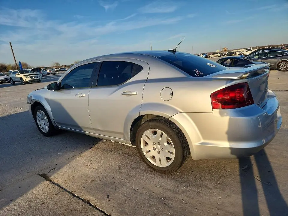 2012 DODGE AVENGER SE  