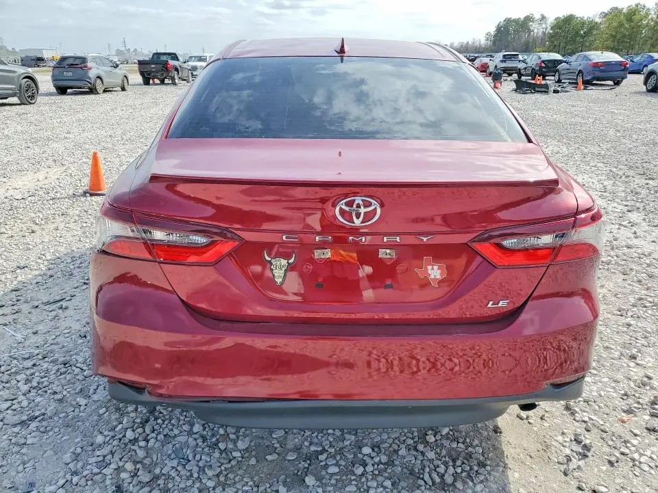 2022 TOYOTA CAMRY LE  