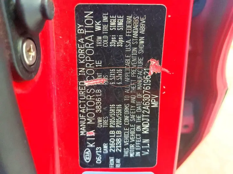 2013 KIA SOUL +  