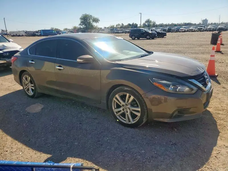 2017 NISSAN ALTIMA 3.5SL  