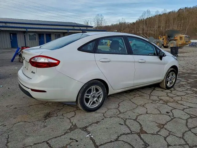 2019 FORD FIESTA SE  