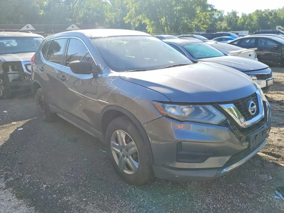 2017 NISSAN ROGUE S  
