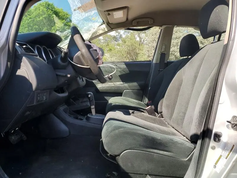 2010 NISSAN VERSA 1.8 S  