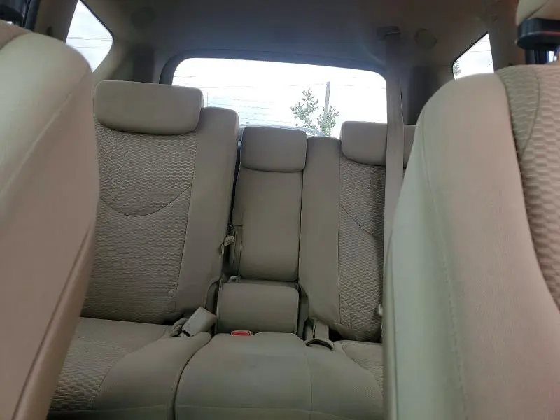 2011 TOYOTA RAV4 BASE  