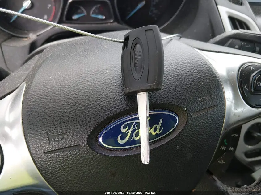 2013 FORD FOCUS SE