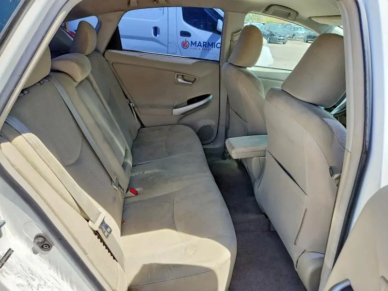 2010 TOYOTA PRIUS II  