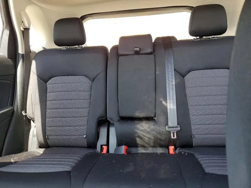 2021 FORD EDGE SE  