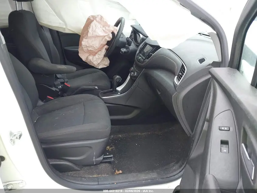 2020 CHEVROLET TRAX FWD LS