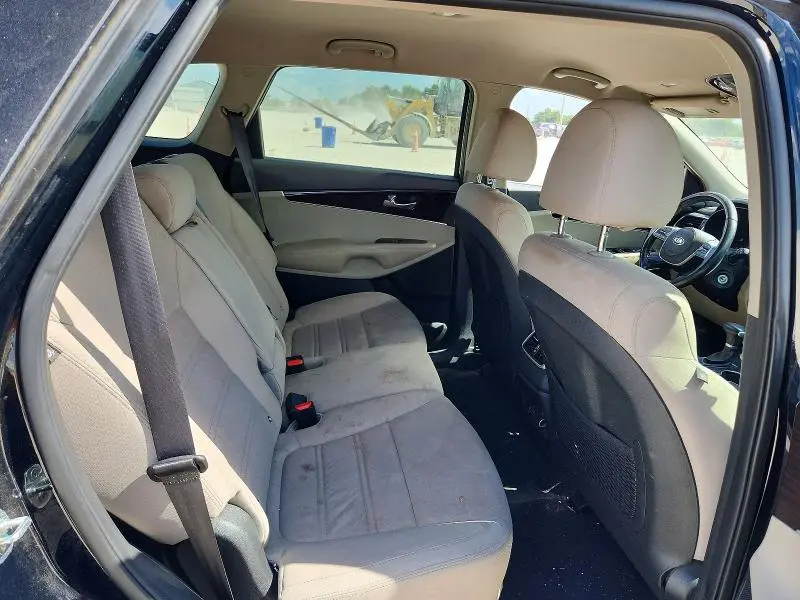2020 KIA SORENTO LX  