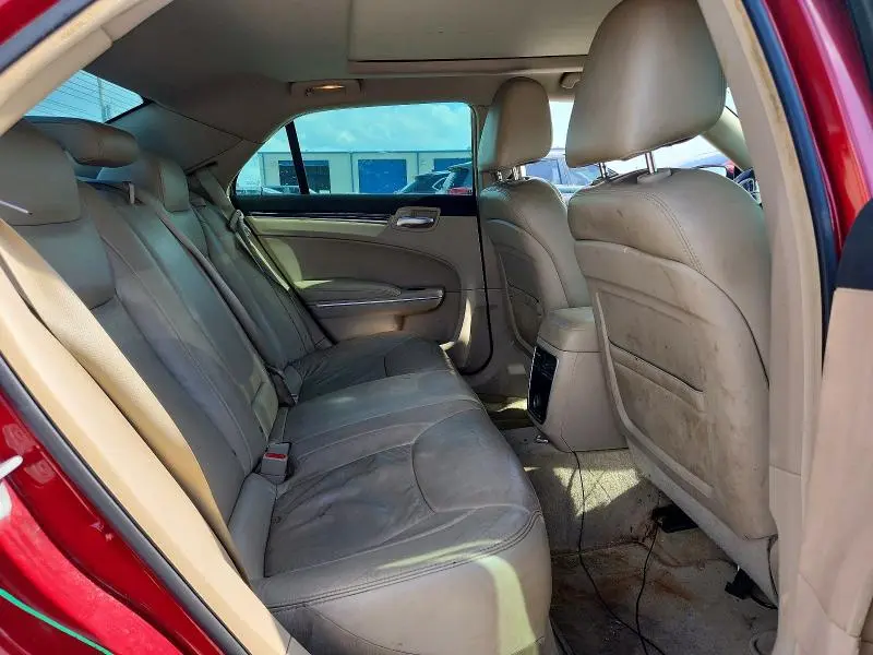 2013 CHRYSLER 300   