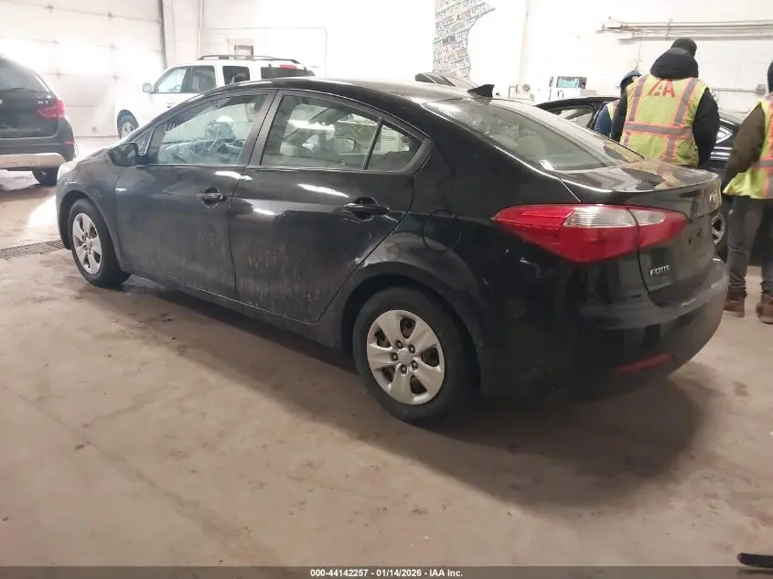 2015 KIA FORTE LX