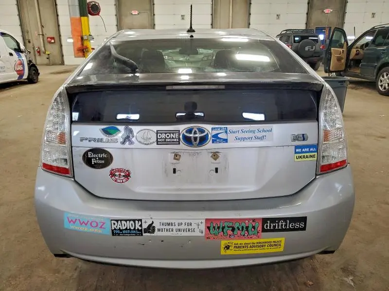 2011 TOYOTA PRIUS   