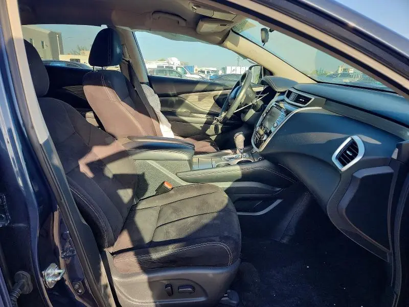 2017 NISSAN MURANO SV  