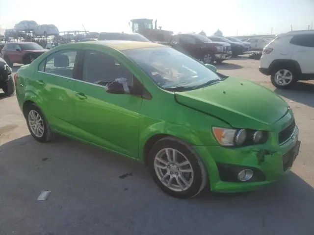 2015 CHEVROLET SONIC LT  