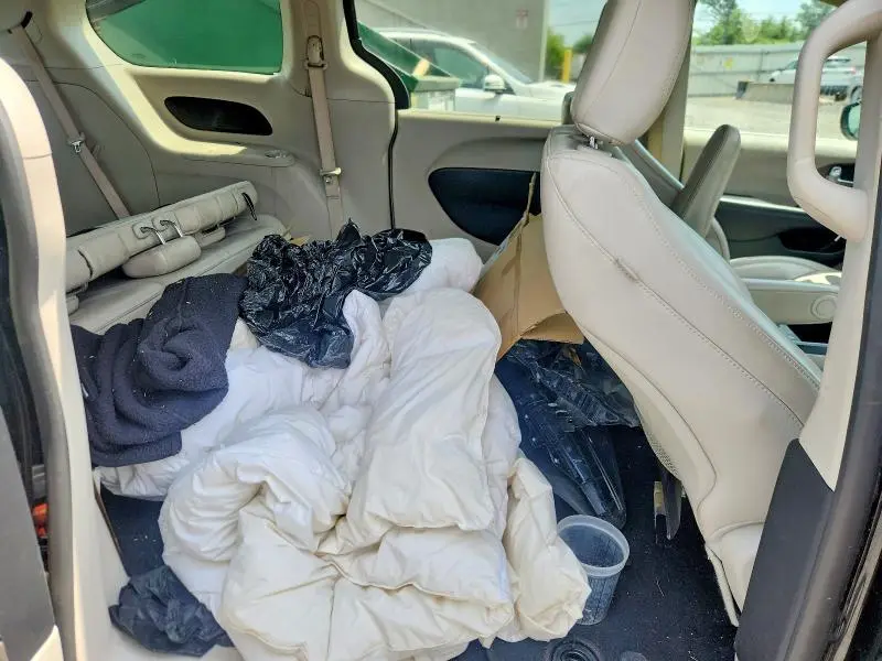 2021 CHRYSLER VOYAGER LXI  