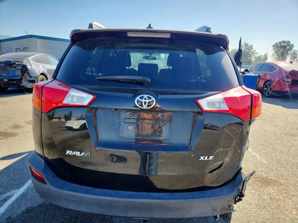 2014 TOYOTA RAV4 XLE  