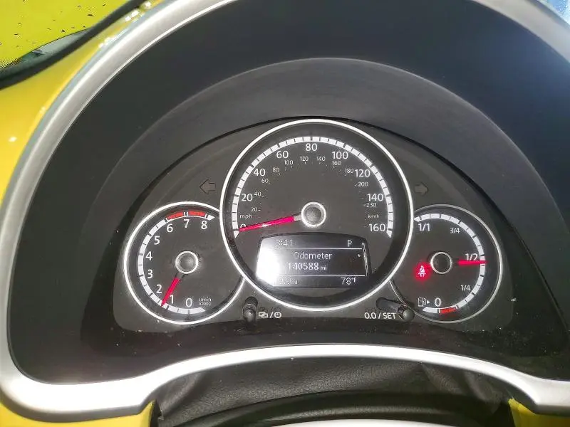 2015 VOLKSWAGEN BEETLE 1.8T  