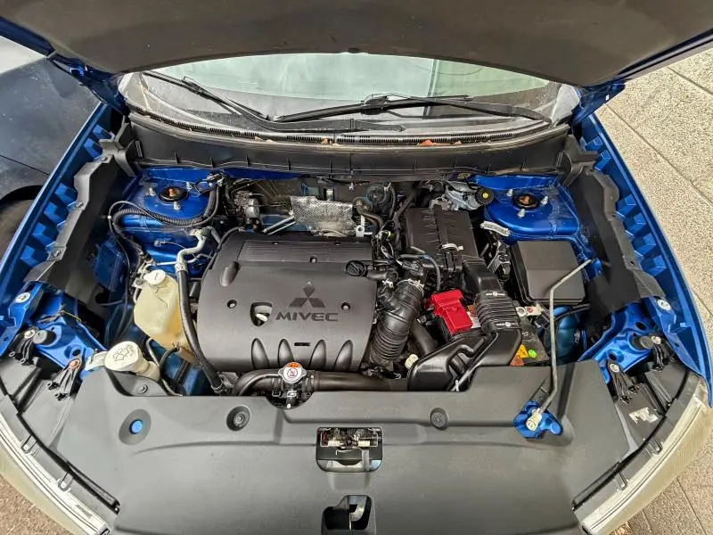 2015 MITSUBISHI OUTLANDER SPORT ES  