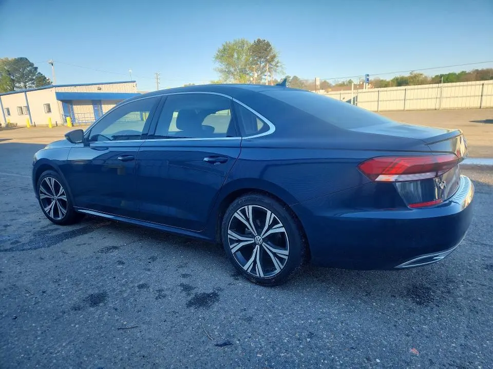 2021 VOLKSWAGEN PASSAT SE  
