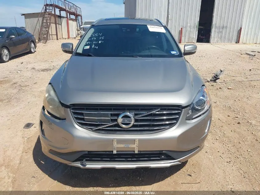 2016 VOLVO XC60 T5 DRIVE-E PLATINUM