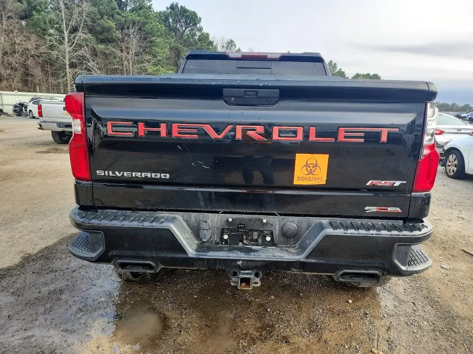 2020 CHEVROLET SILVERADO K1500 RST  