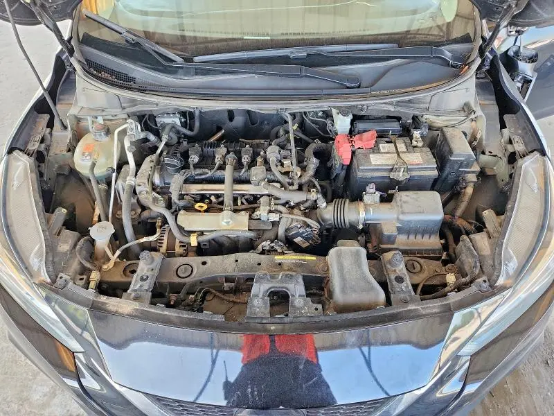 2021 NISSAN VERSA S  