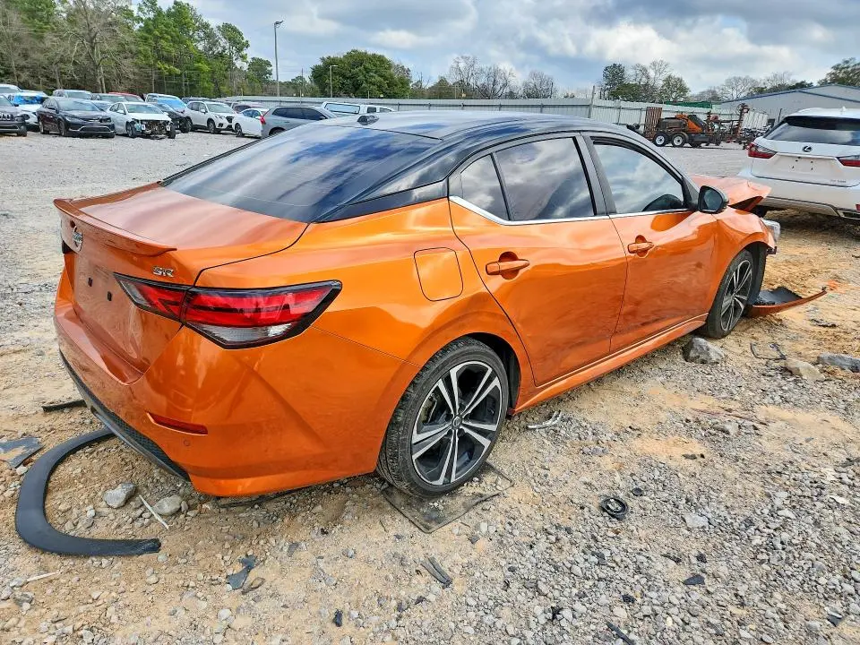 2021 NISSAN SENTRA SR  