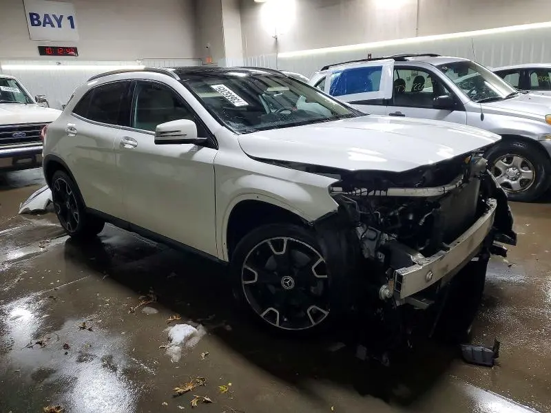 2018 MERCEDES-BENZ GLA 250 4MATIC  