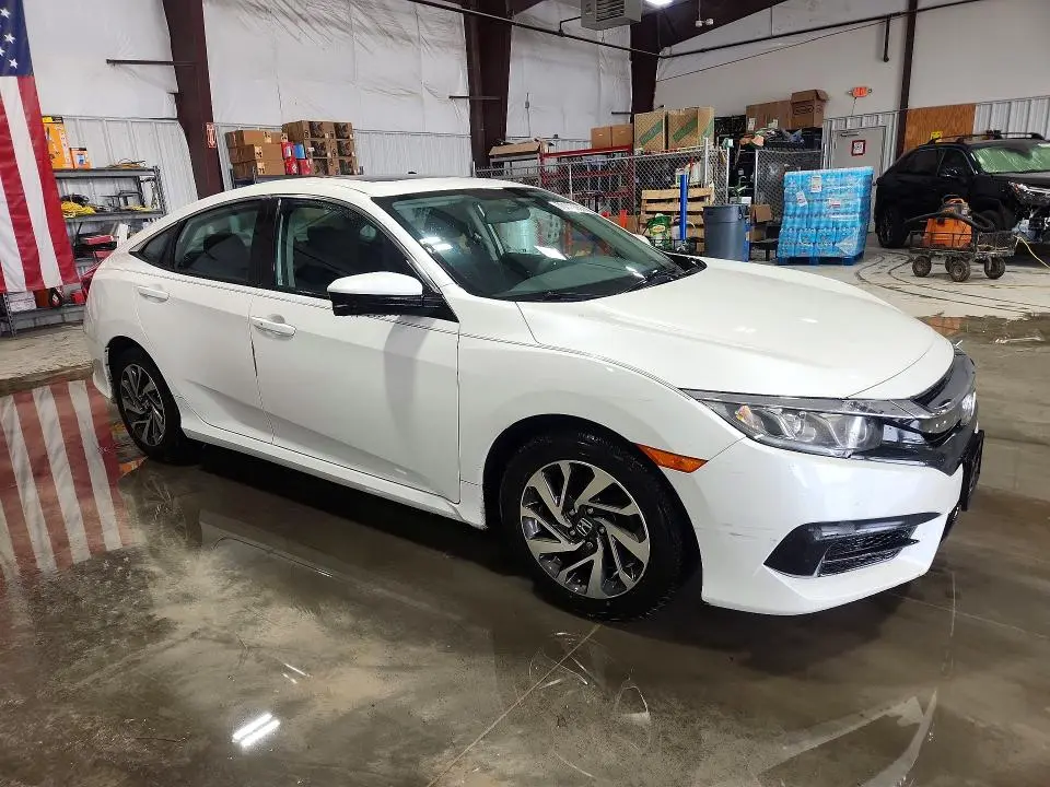 2017 HONDA CIVIC EX  