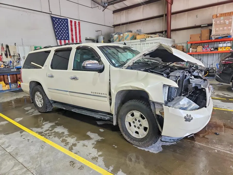 2013 CHEVROLET SUBURBAN K1500 LTZ  
