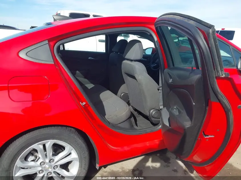 2019 CHEVROLET CRUZE LS