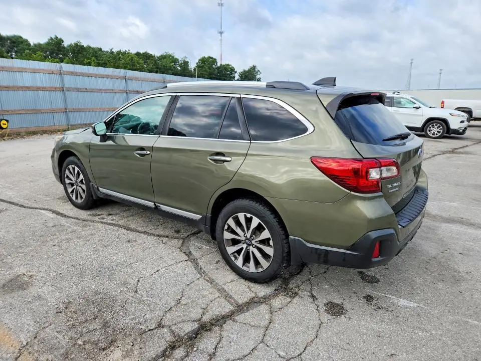 2018 SUBARU OUTBACK TOURING  
