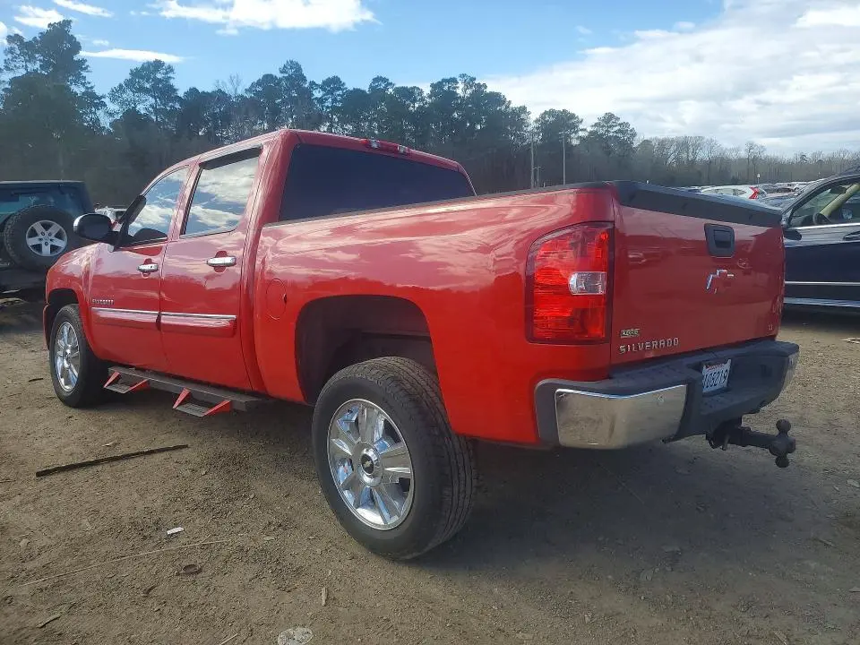2011 CHEVROLET SILVERADO C1500 LT  