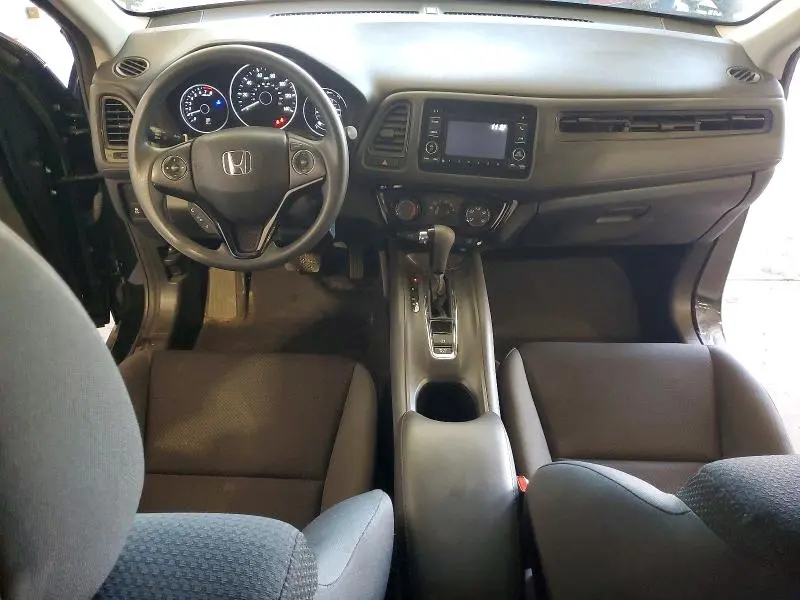 2022 HONDA HR-V LX  