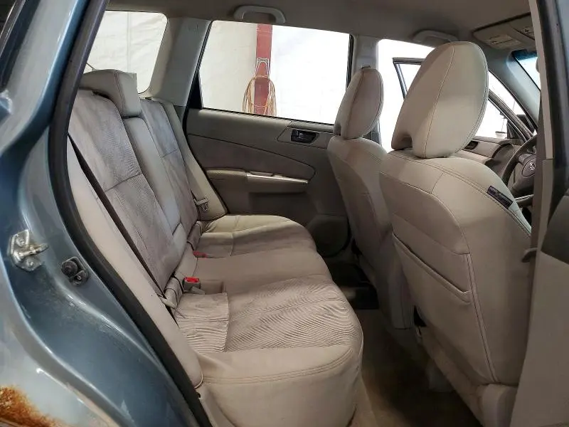 2010 SUBARU FORESTER 2.5X  