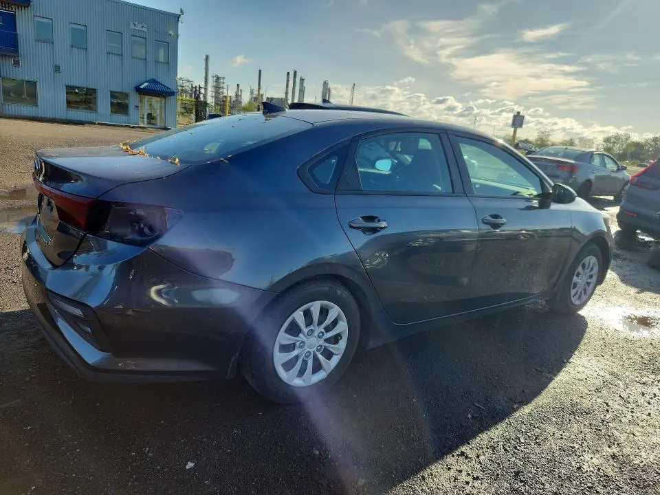 2021 KIA FORTE FE  