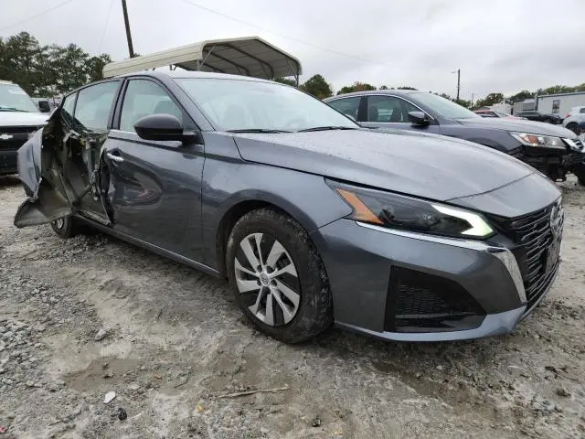 2024 NISSAN ALTIMA S  