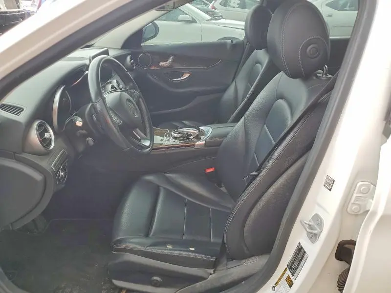 2015 MERCEDES-BENZ C 300  
