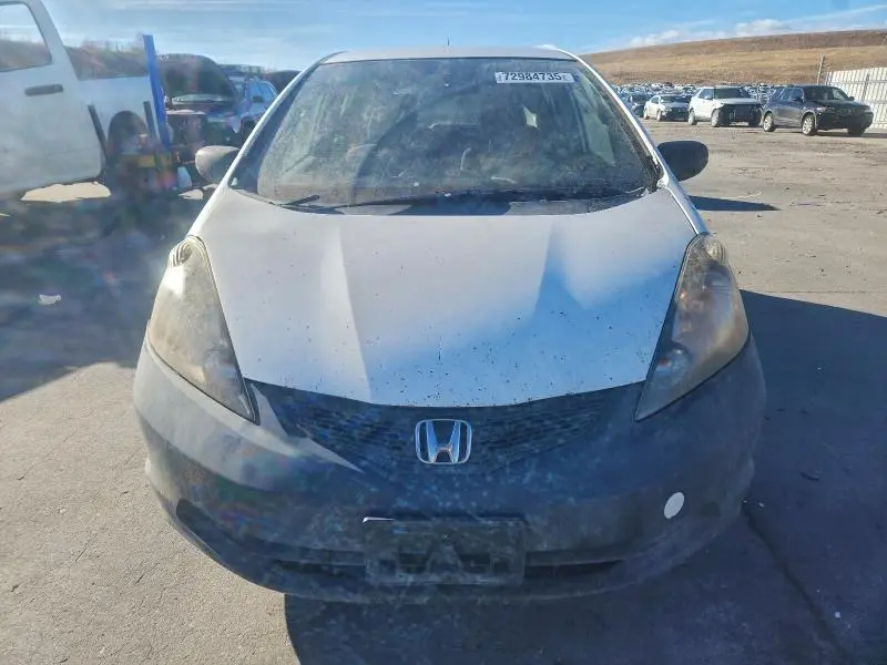 2011 HONDA FIT   