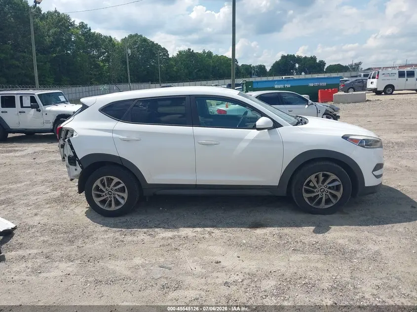 2018 HYUNDAI TUCSON SE